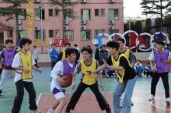 开云官网-包含竞技篮球联赛：球队全力争夺胜利的青睐的词条