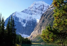 开云下载-尤文图斯客场落败，争冠形势严峻