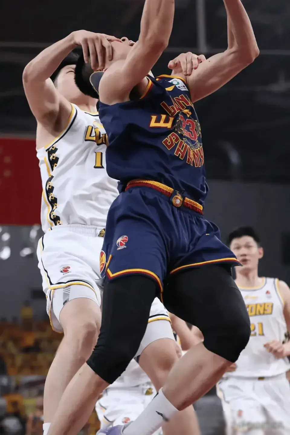 关于球队力克对手，取得胜利，引来瞩目！的信息
