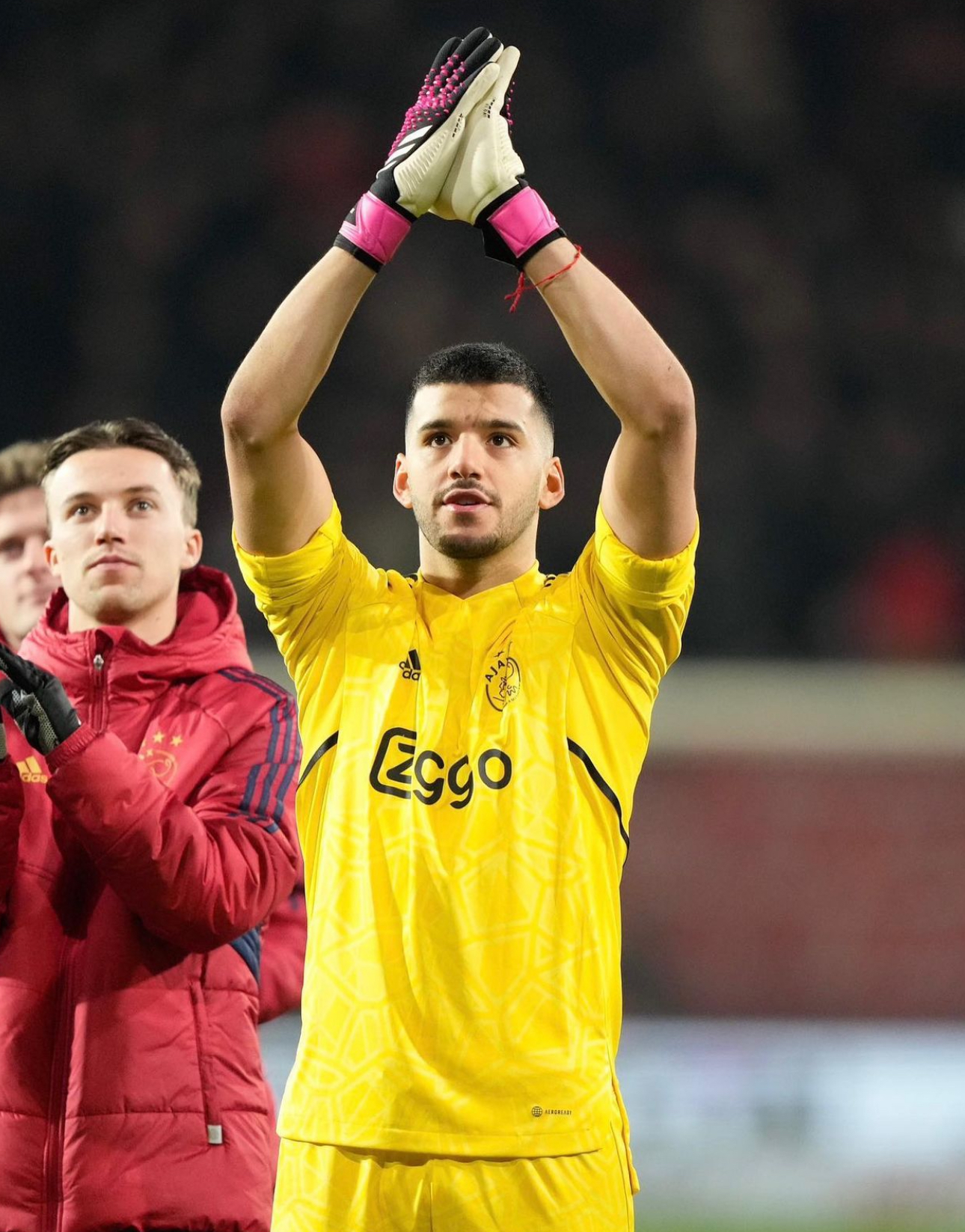 秘鲁球员在比赛中展现出色表现 秘鲁球员在比赛中展现出色表现