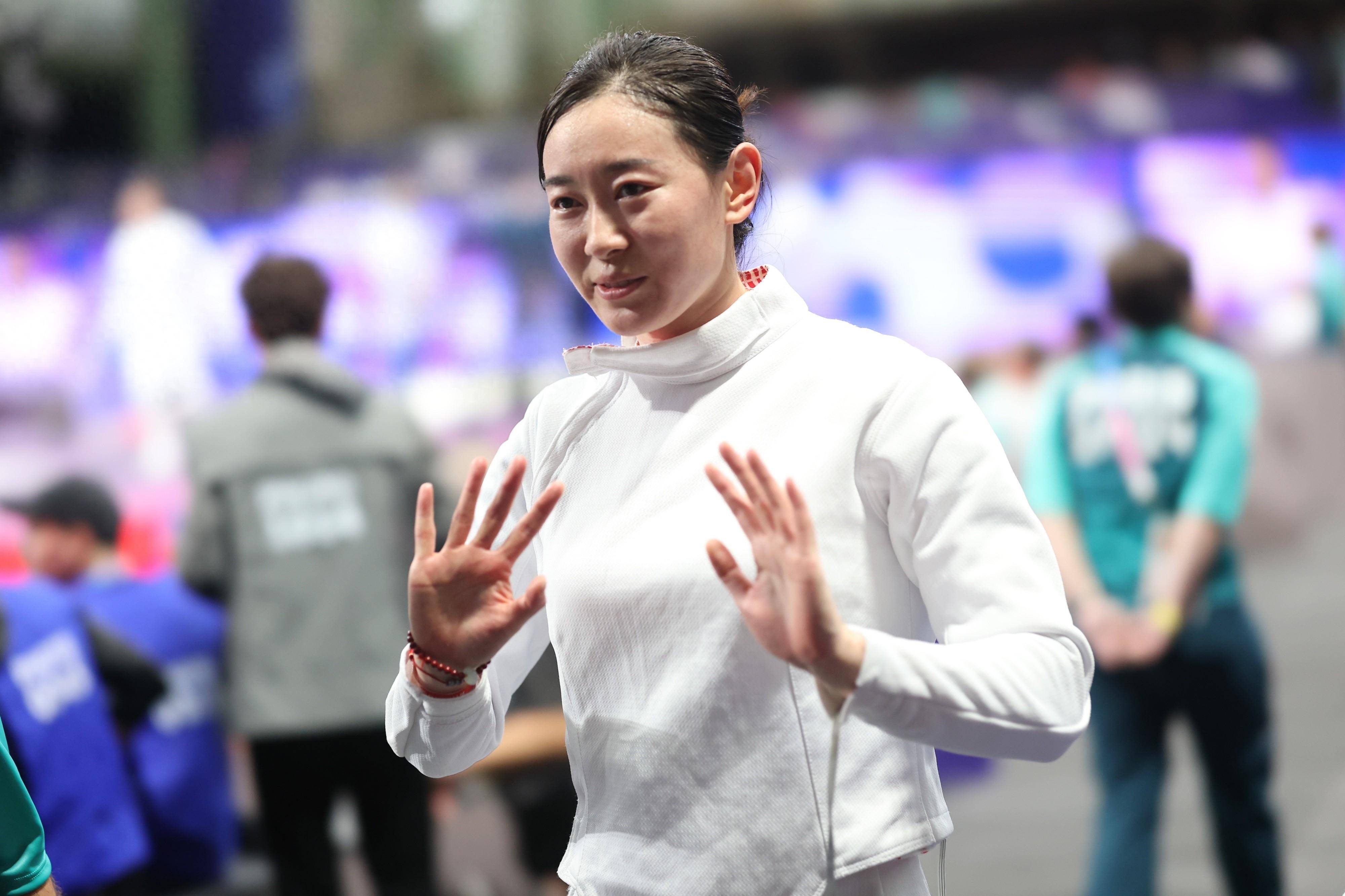 中国击剑队三连胜晋级半决赛 中国击剑队三连胜晋级半决赛