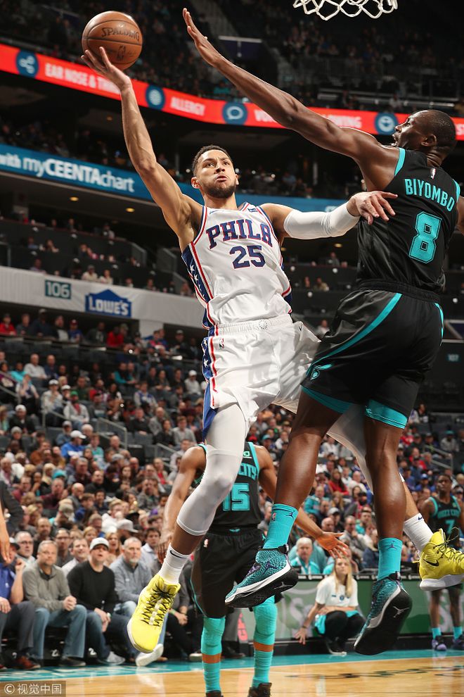 76人豪胜独行侠,西蒙斯27+8土豪表现的简单介绍 76人豪胜独行侠,西蒙斯27+8土豪表现的简单介绍