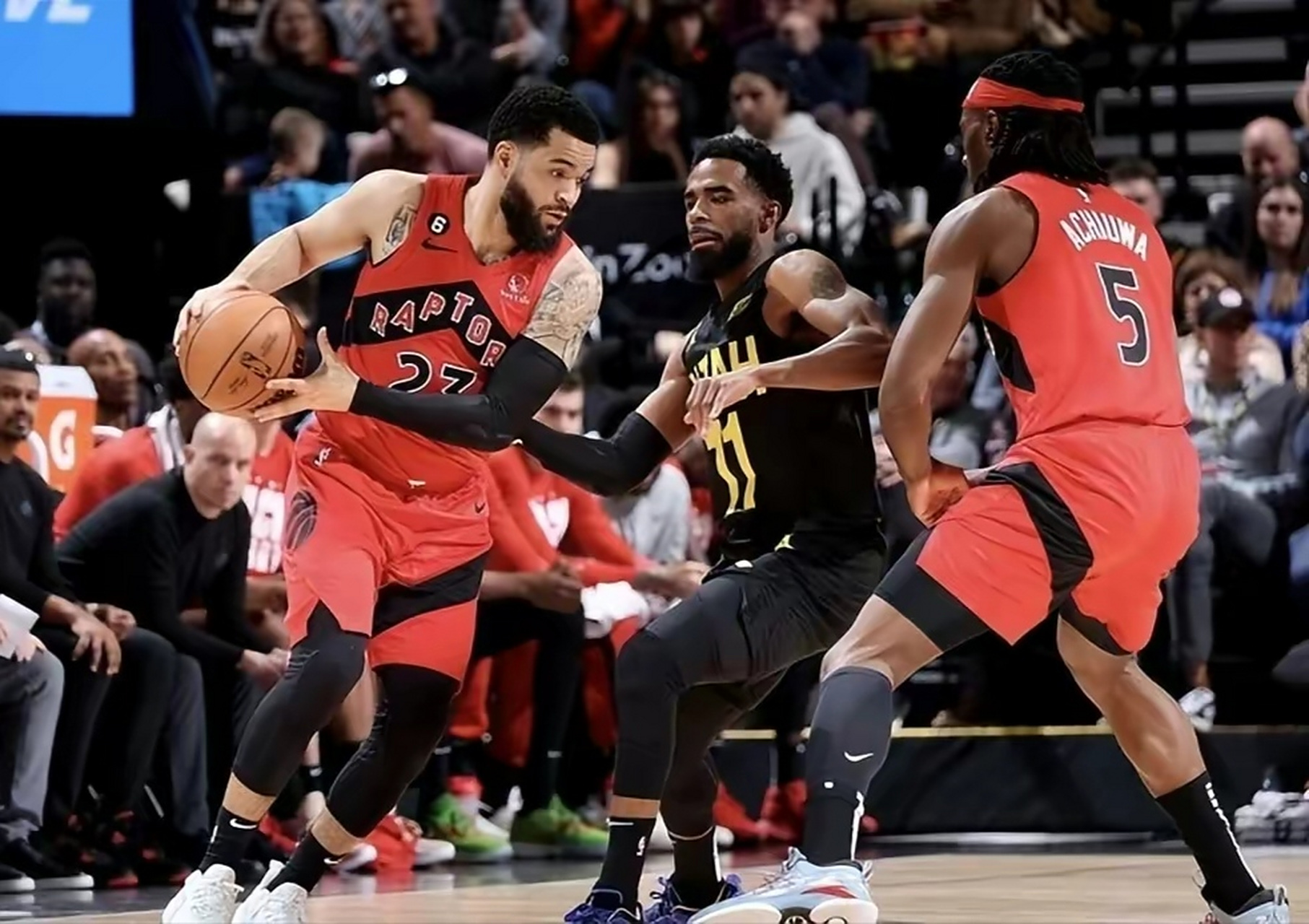 猛龙力克火箭,实现七连胜壮举 猛龙力克火箭,实现七连胜壮举