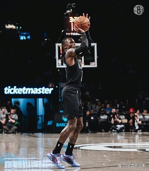 灰熊客场力克篮网,打破两连败 灰熊客场力克篮网,打破两连败