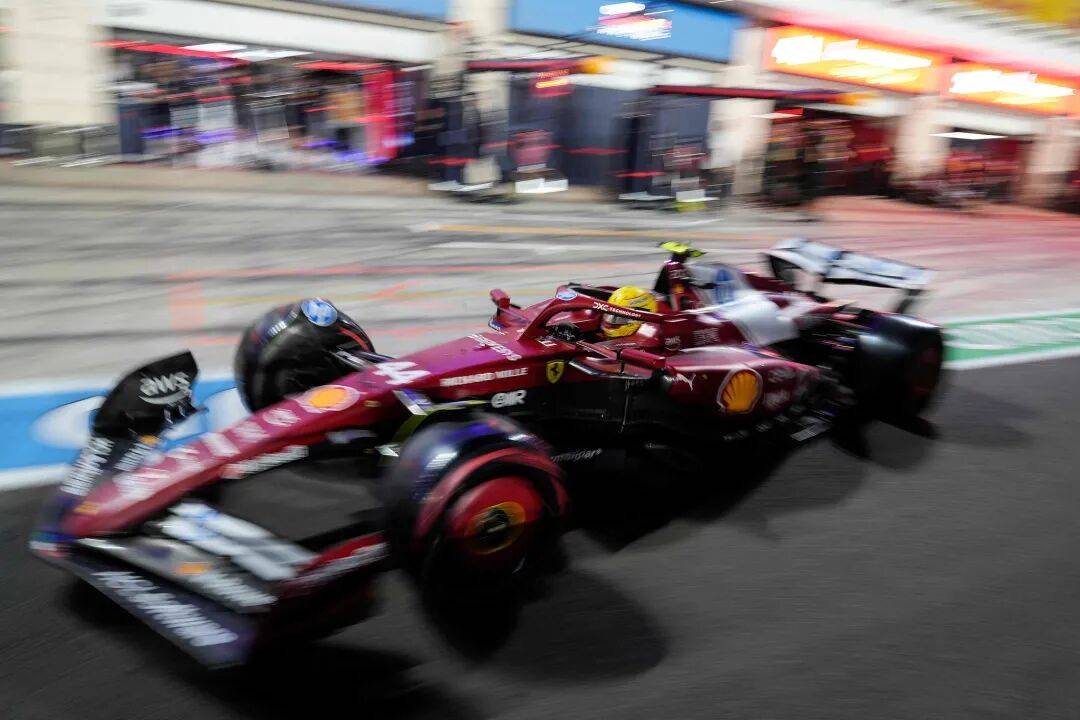 关于法拉利力克索伯车队，皮亚斯特里统治全场的信息